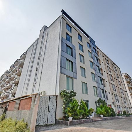 Townhouse Classio Suites Shirdi Εξωτερικό φωτογραφία
