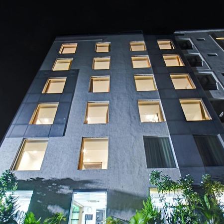Townhouse Classio Suites Shirdi Εξωτερικό φωτογραφία