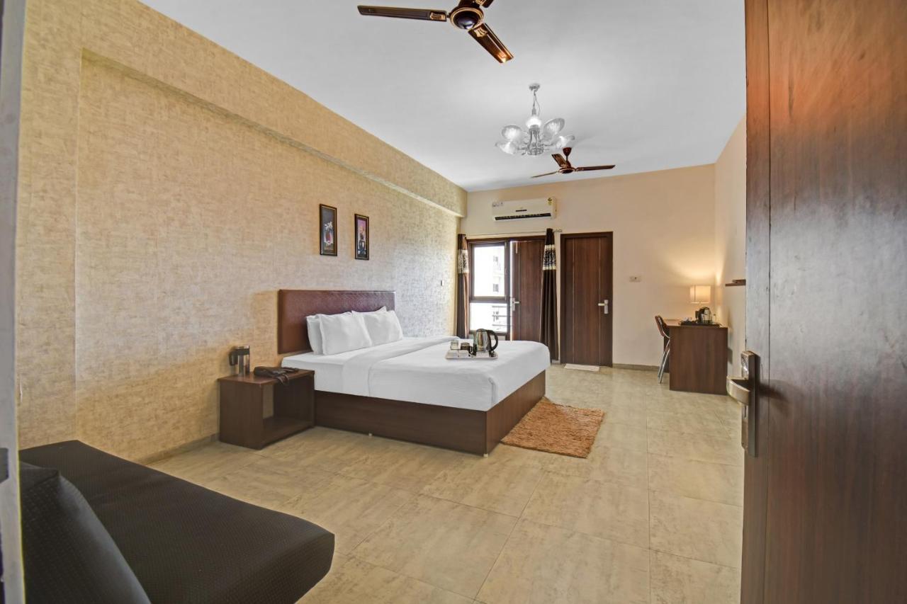 Townhouse Classio Suites Shirdi Εξωτερικό φωτογραφία