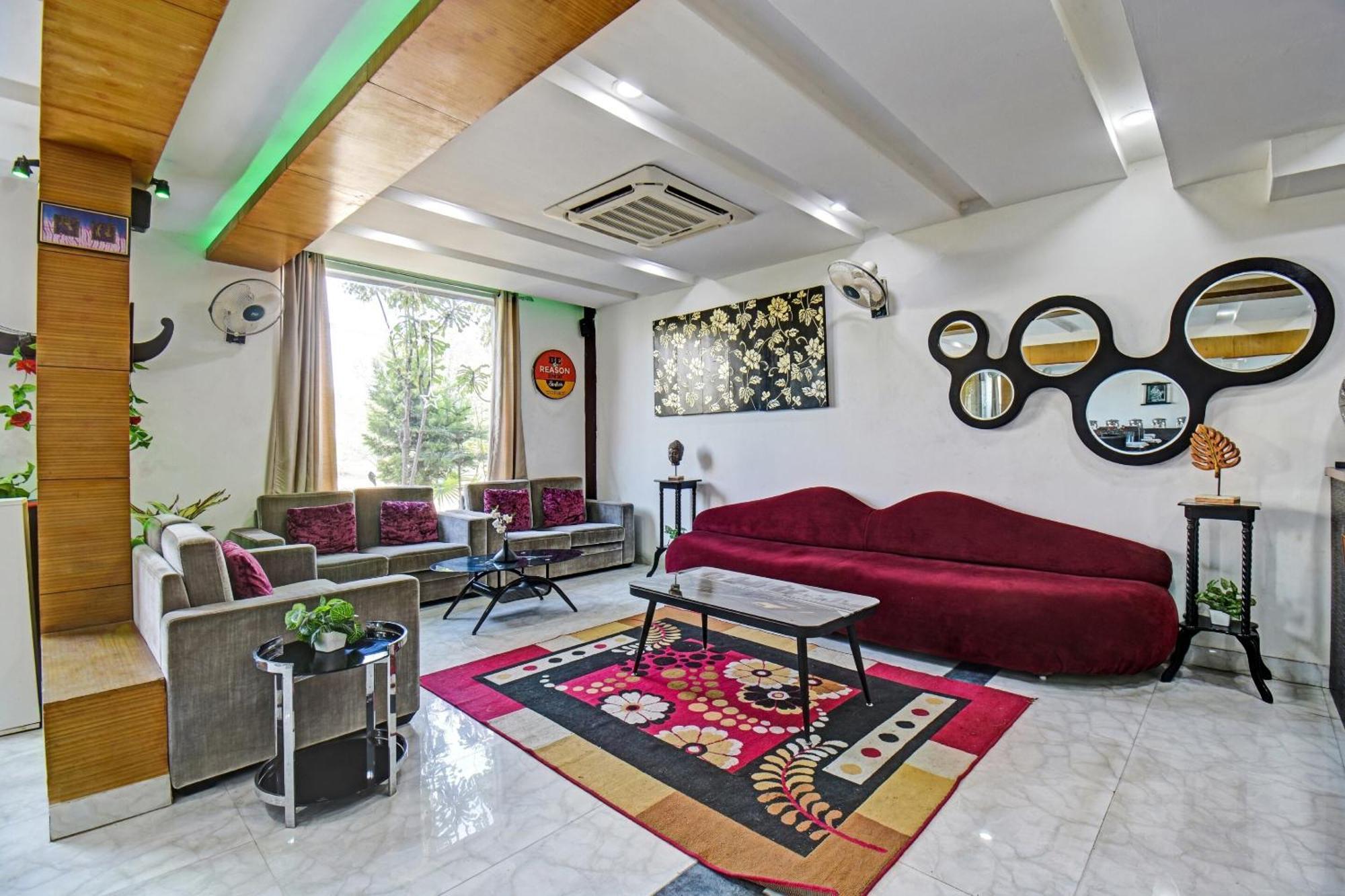 Townhouse Classio Suites Shirdi Εξωτερικό φωτογραφία