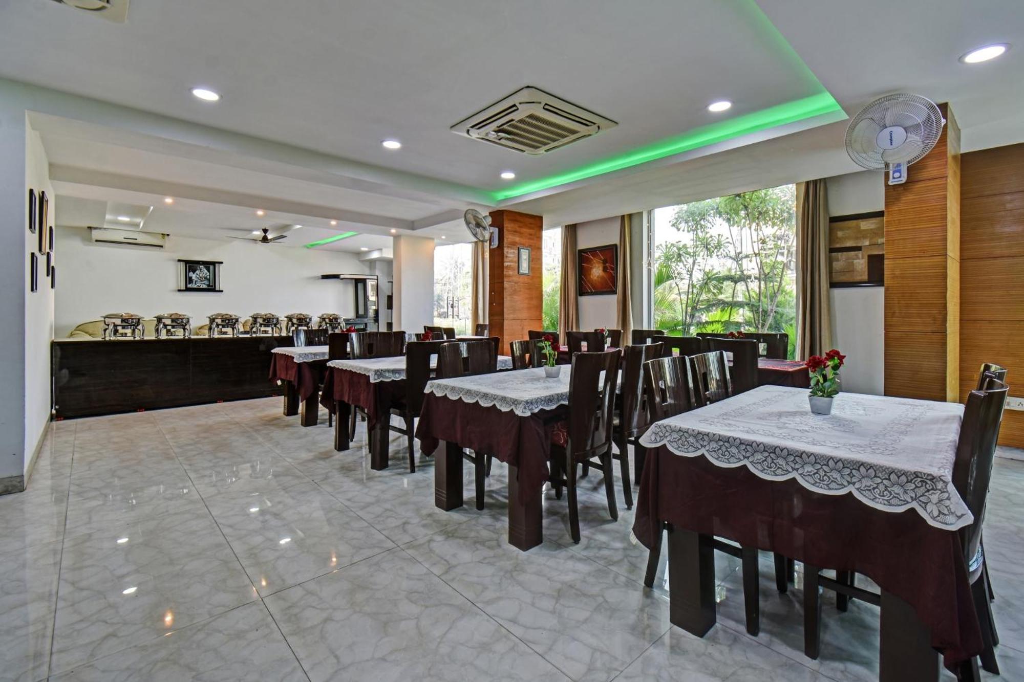 Townhouse Classio Suites Shirdi Εξωτερικό φωτογραφία